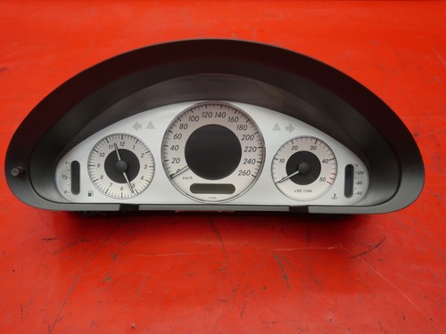 Tacho mercedes klasse w211 - tacho,